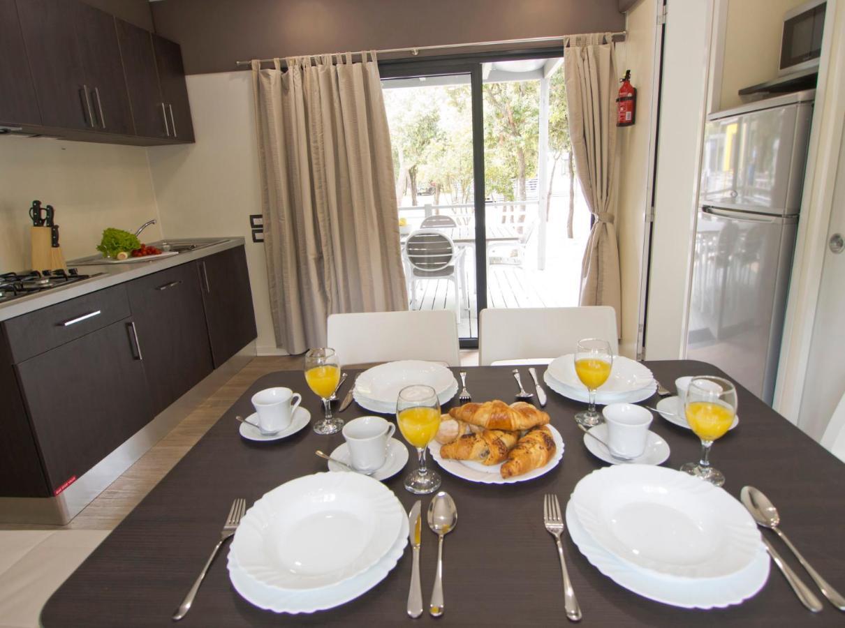 Mobile Homes Solaris Vacanceselect シベニク エクステリア 写真