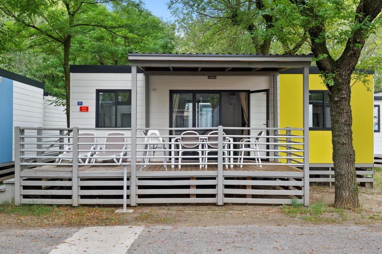 Mobile Homes Solaris Vacanceselect シベニク エクステリア 写真